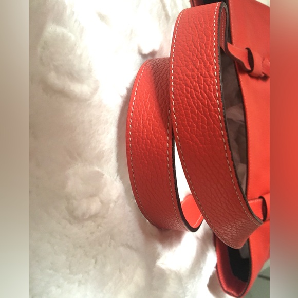 AB ASIA BELLUCCI leather Handbag. Like new, excellent condition. Red tomatoe. - Picture 3 of 13